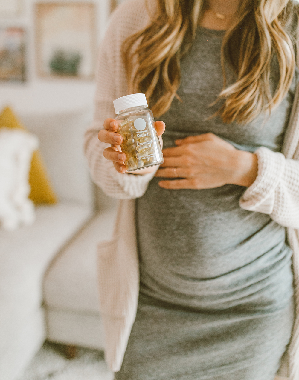 livvyland-blog-olivia-watson-austin-texas-lifestyle-mom-motherhood-blogger-ritual-prenatal-vitamin-9