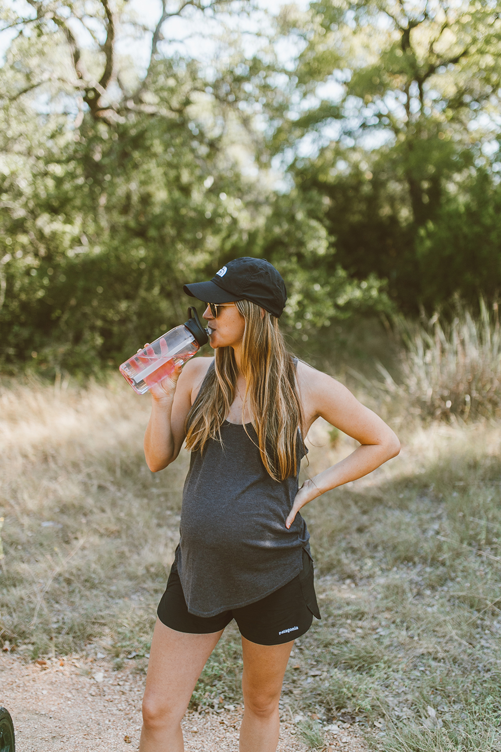 livvyland-blog-olivia-watson-austin-texas-lifestyle-mom-blogger-pregnant-camelbak-backcountry-1