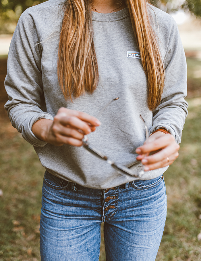 livvyland-blog-olivia-watson-austin-texas-zilker-park-fall-lifestyle-blogger-fashion-patagonia-ahnya-crew-sweatshirt