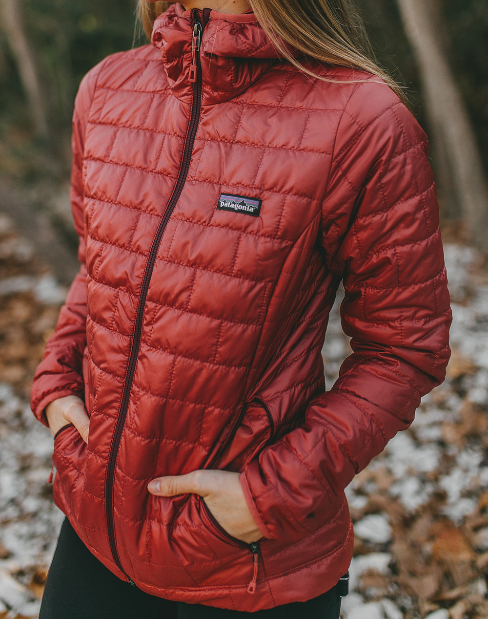 livvyland-blog-olivia-watson-austin-texas-hike-patagonia-nano-puff-hooded-insulated-jacket-1