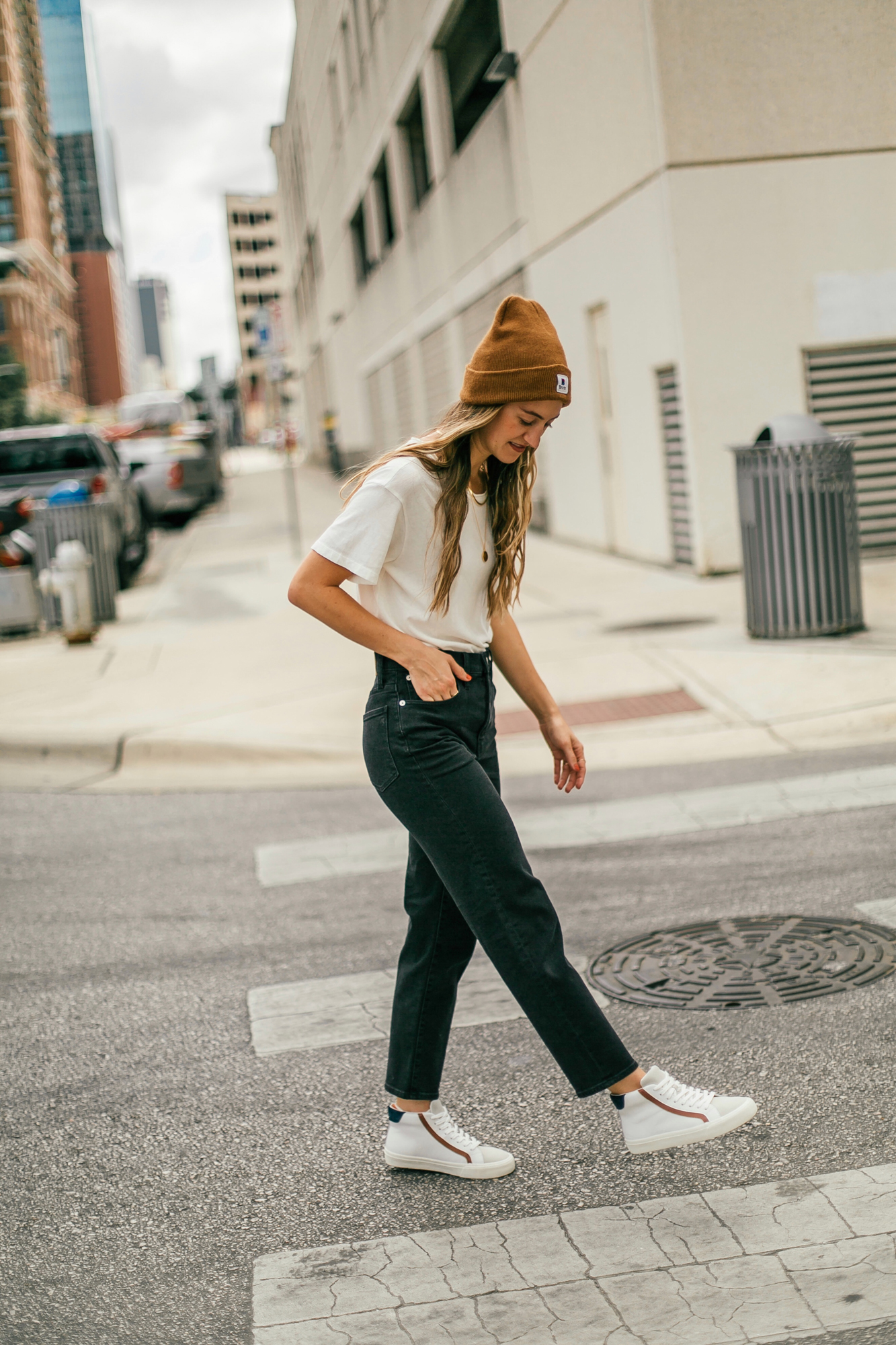 livvyland-blog-madewell-high-top-sneaker-trainers-beanie-outfit