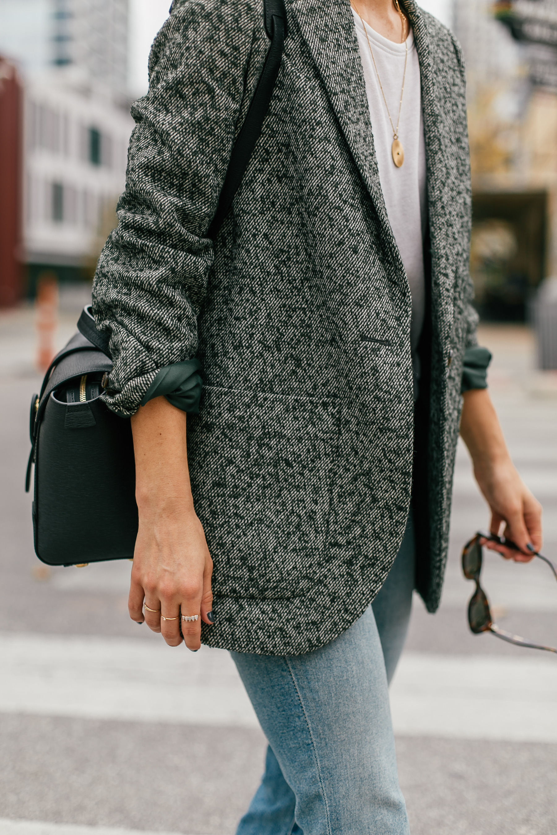 How to wear an oversize blazer to work