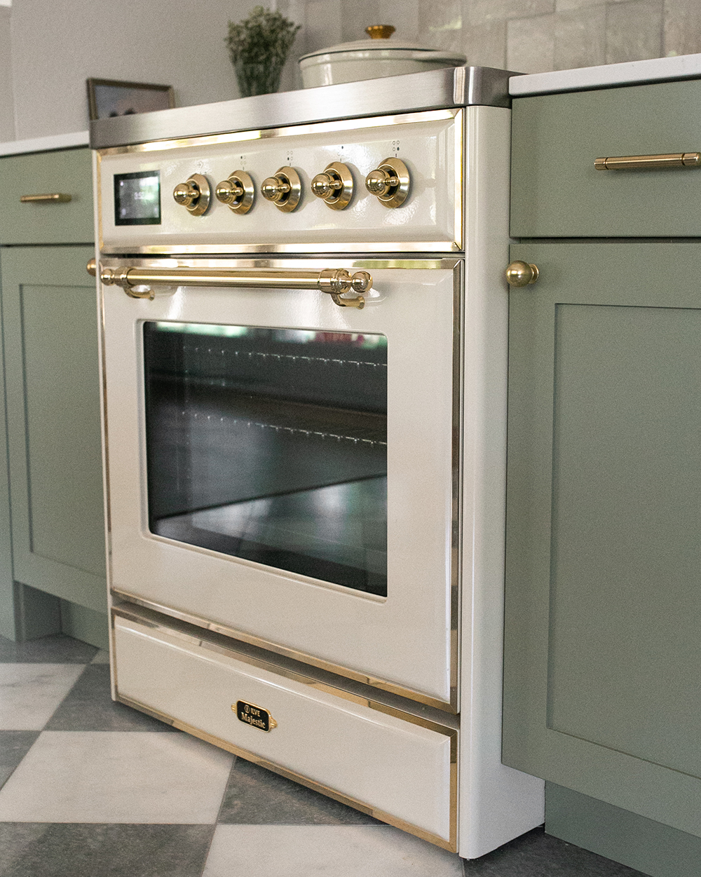 Ilve Majestic Series 30 Antique White Freestanding Induction Range