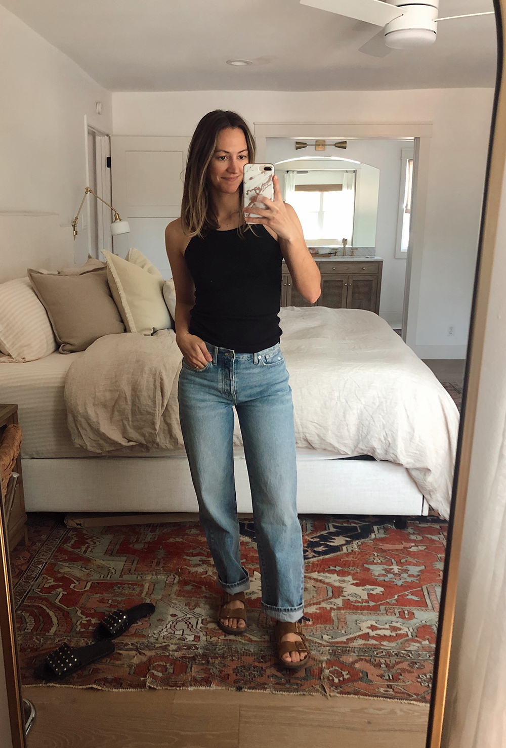 livvyland-blog-olivia-watson-madewell-low-rise-jeans-sale-outfit