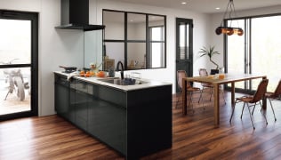 PLAN 06<br>オープン対面キッチン<br>センターキッチン ペニンシュラI型