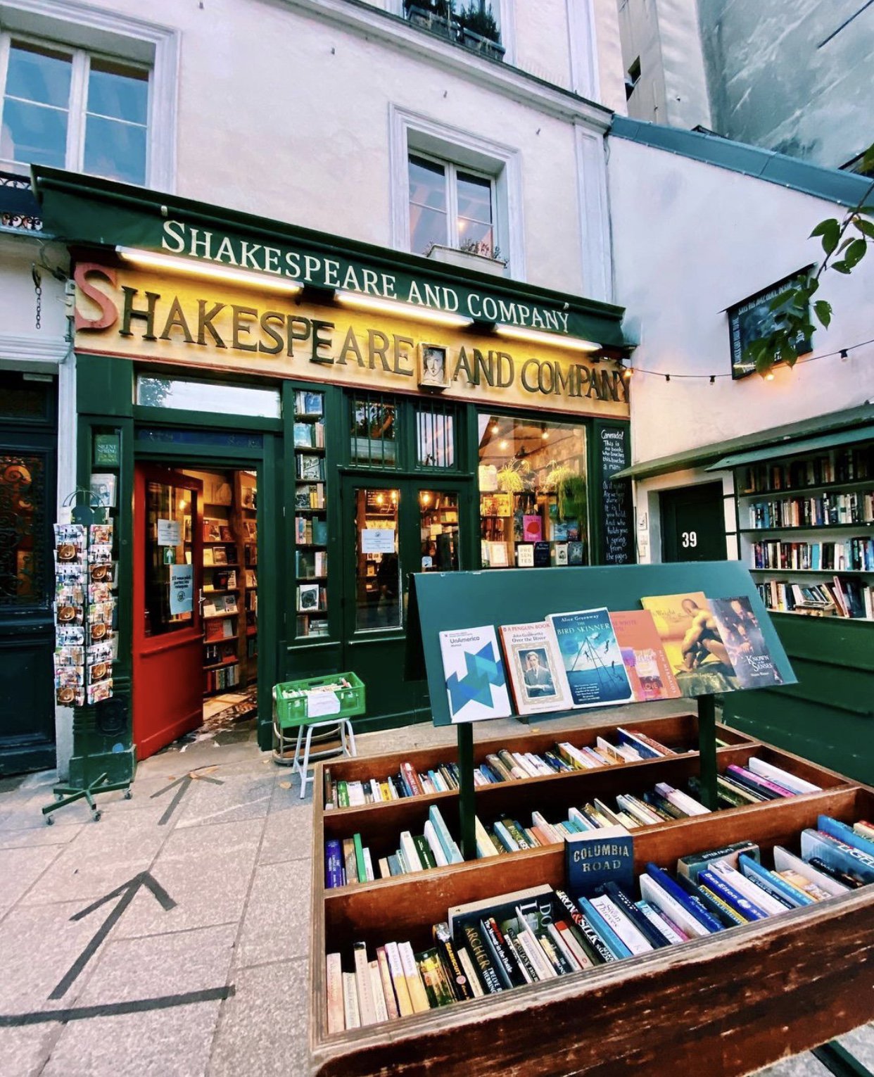 Shakespeare and Company - Paris, France