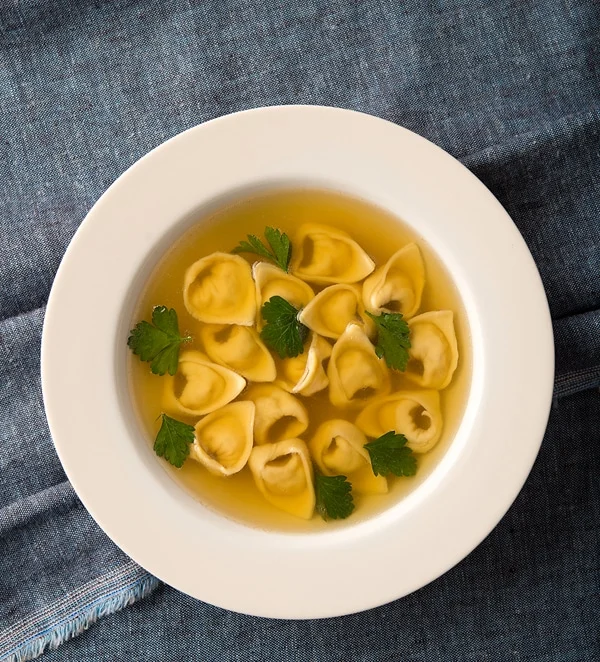 Tortellini in Brodo