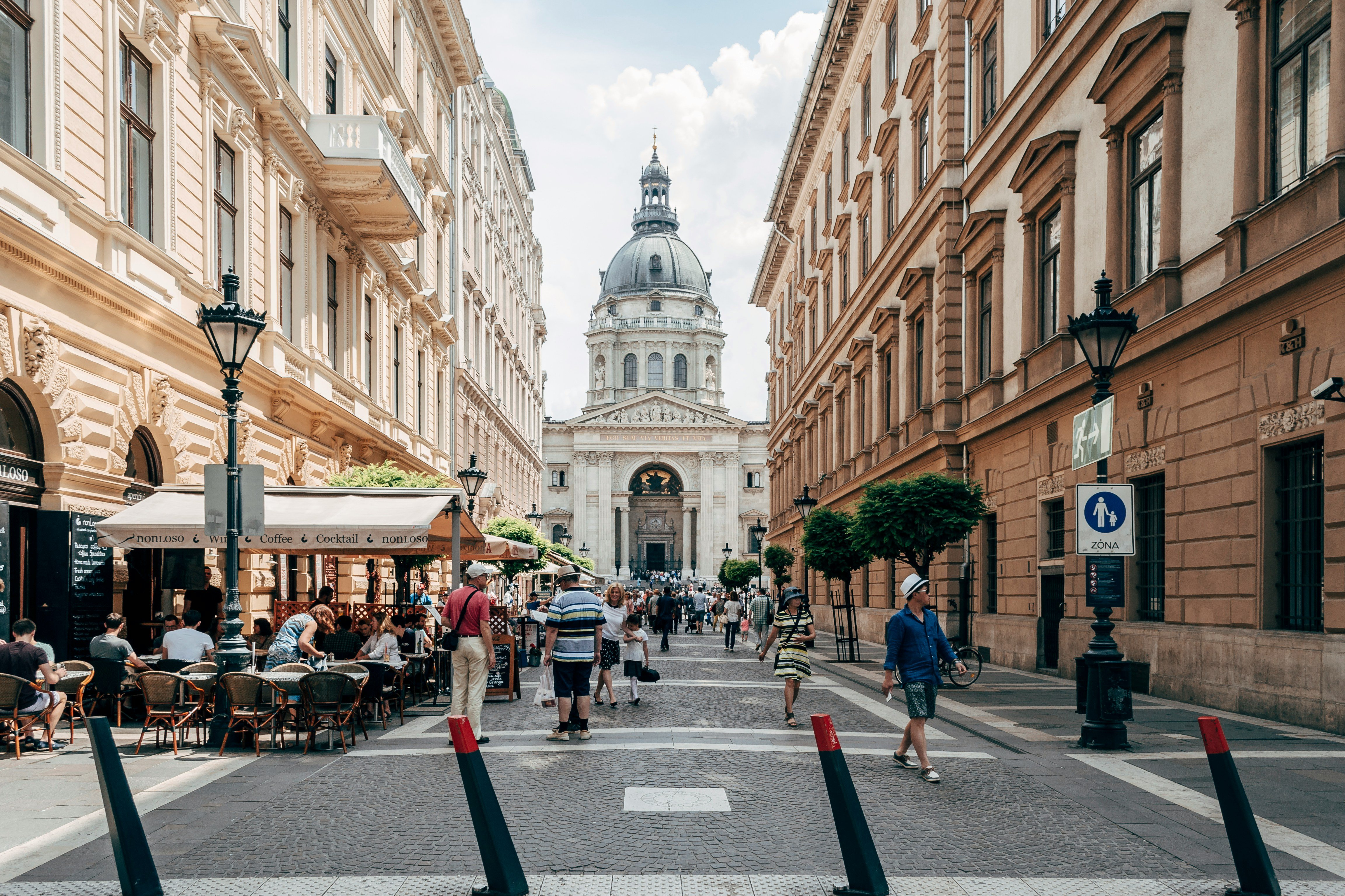 Where Locals Eat in Budapest, Hungary | Lokafy