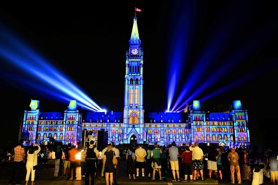 Ottawa Parliament Light Show
