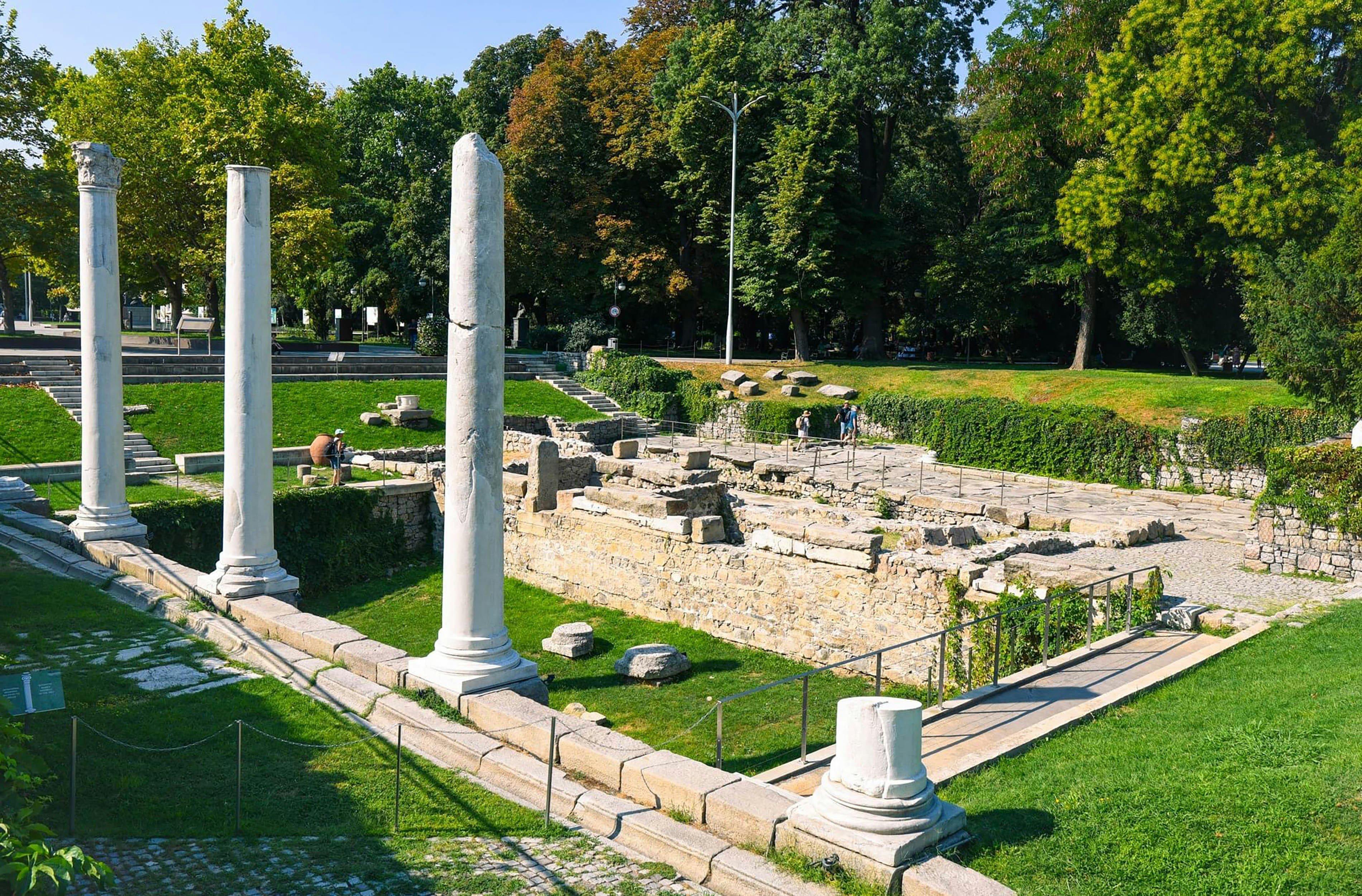 Garden in Plovdiv, Bulgaria | Lokafy