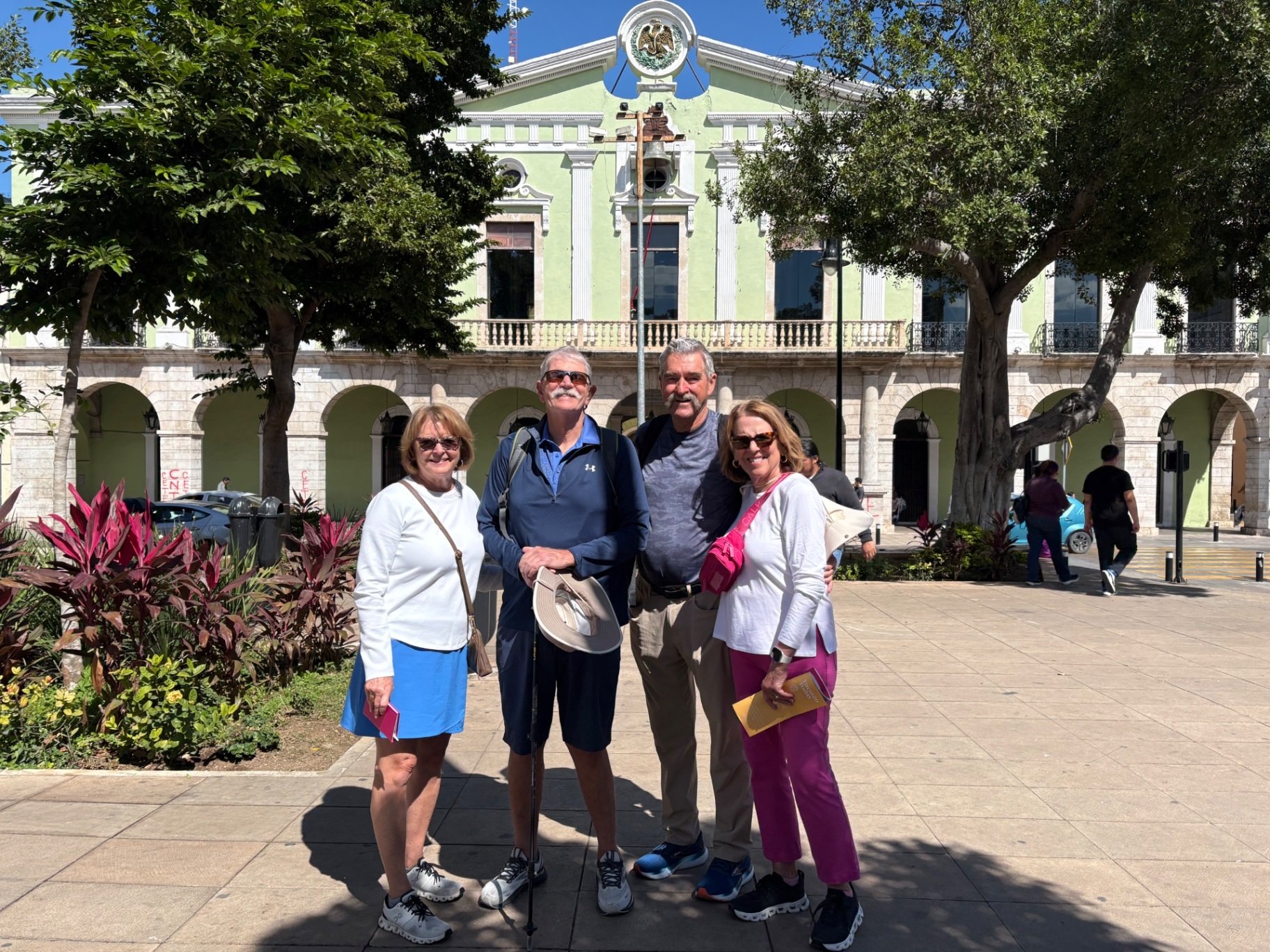 Happy Lokafy Travelers in Mexico City | Lokafy