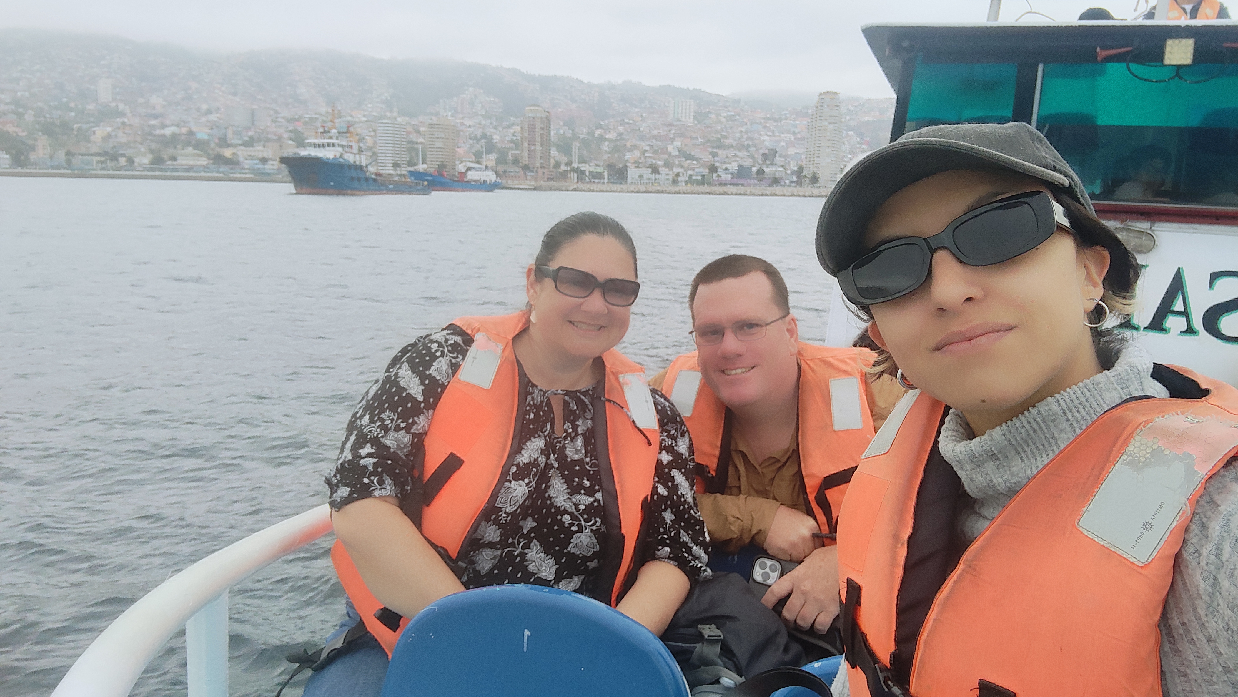 Valparaíso Through Fernanda’s Eyes: Street Art, Sea Breezes, and Soulful Stories