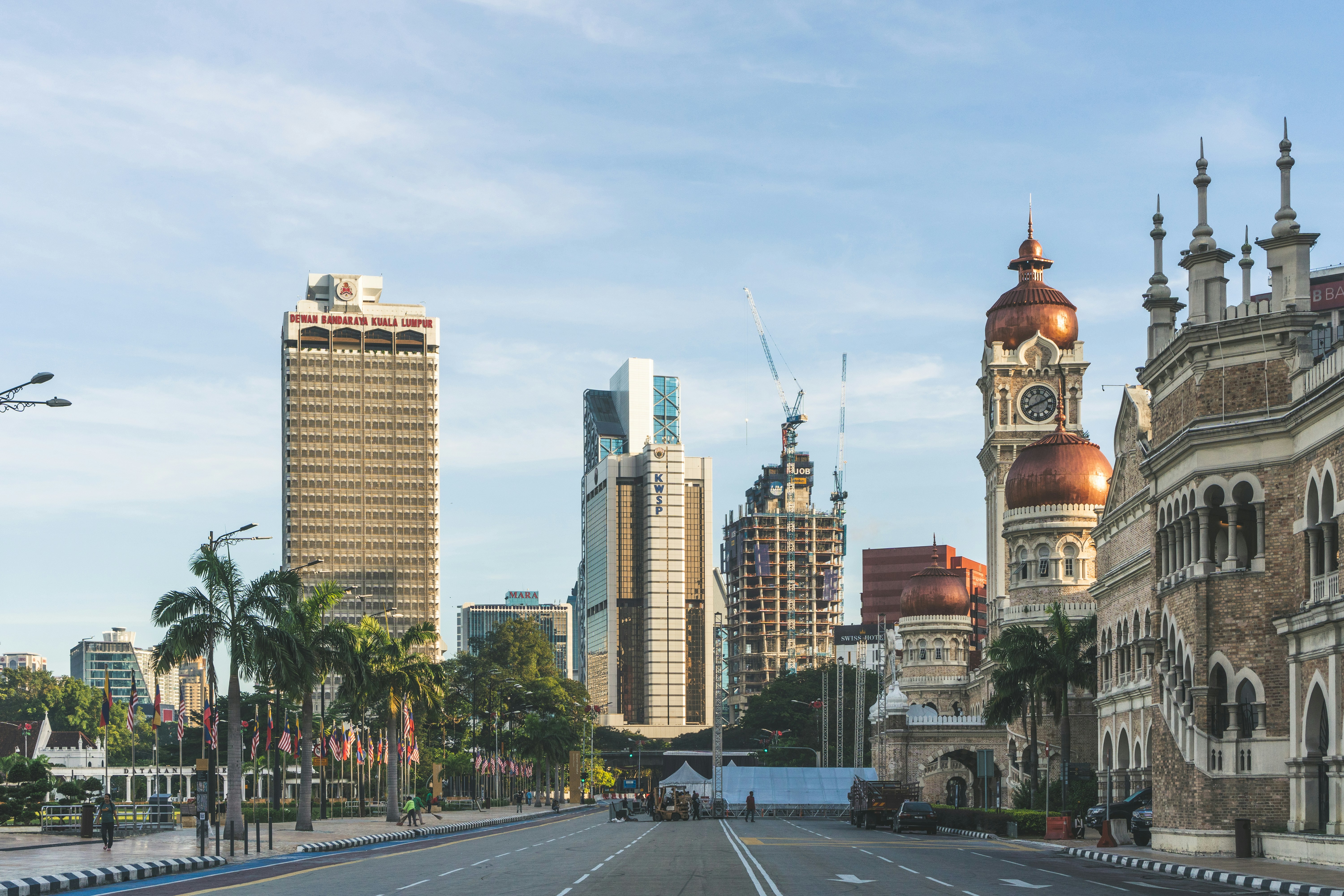 Walking Kuala Lumpur: How to See KL on Foot, Neighbourhood by Neighbourhood