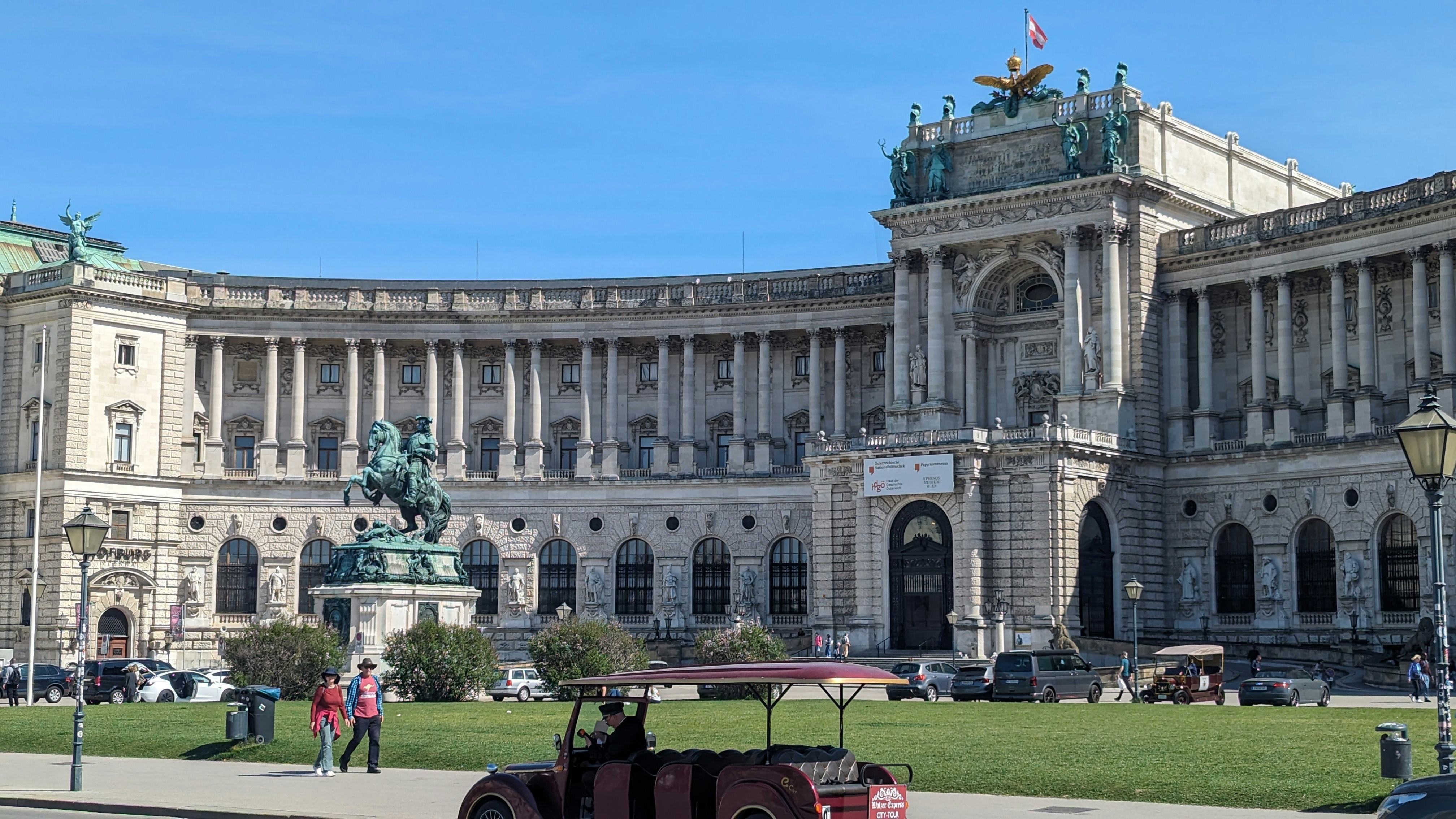 Navigating the Ringstrasse: A Guided Walk Through Vienna’s Imperial Grandeur