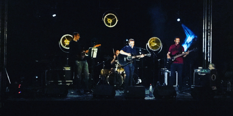 Edward Camberra, Groupe de Musique Rock en représentation - photo de couverture n° 3