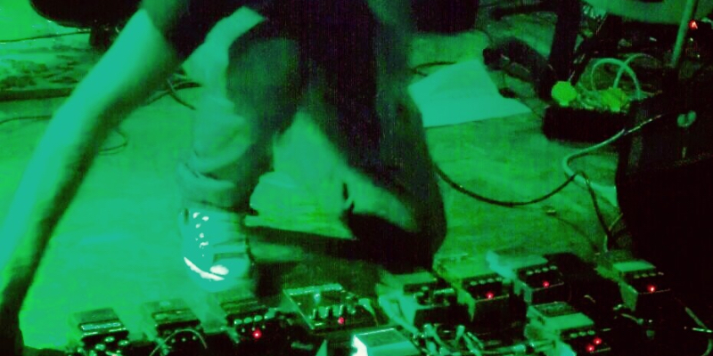 M0N0CHR0ME ZER0, Musiciens Guitariste en représentation à Gironde - photo de couverture n° 3