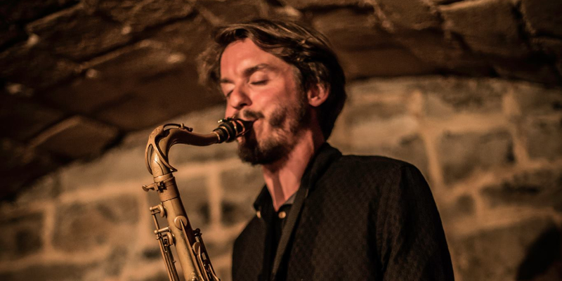 Yannick Benoit, Groupe de Musique Jazz en représentation à Paris - photo de couverture n° 3