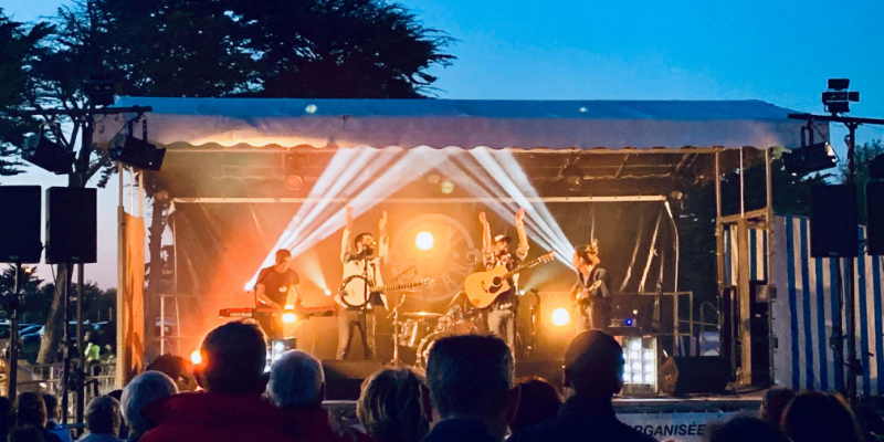 Bikini Ocean, Groupe de Musique Pop en représentation à Vendée - photo de couverture n° 2