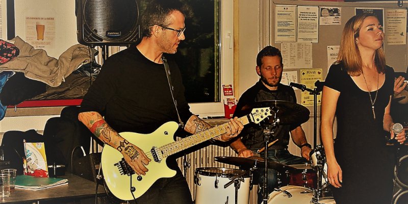 Lipstick Rules, Groupe de Musique Pop en représentation à Loire - photo de couverture n° 2