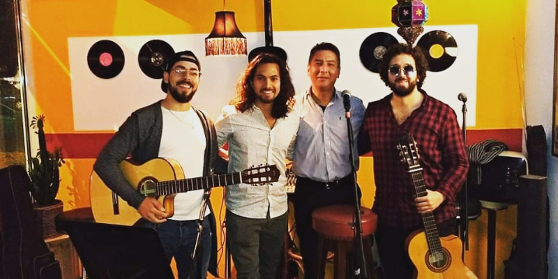 Del Aguila y Amigos, Groupe de Musique Latino en représentation à Bas Rhin - photo de couverture n° 1