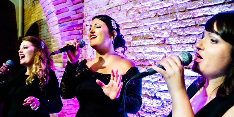 Harmony Graces, Chanteur Chanteur en représentation à Haute Garonne - photo de couverture n° 1