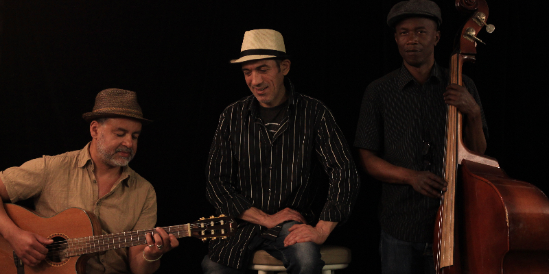 Luis Ferreira - Bossa Nova, Groupe de Musique Bossa Nova en représentation à Indre et Loire - photo de couverture