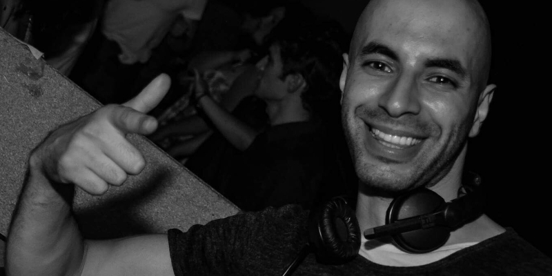 Sofiane Kh, DJ DJ en représentation à Paris - photo de couverture n° 1