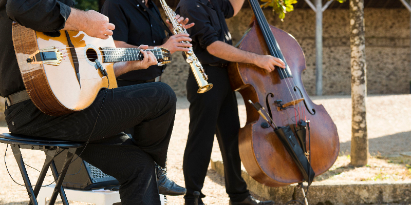 Samovar Swing Trio, Groupe de Musique Jazz Manouche en représentation à Vendée - photo de couverture n° 1