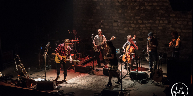 CrossFire, Musiciens Folk en représentation à Pas de Calais - photo de couverture n° 2