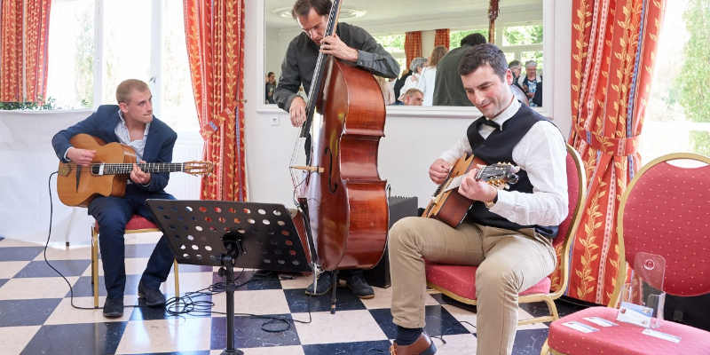 Premium swing, Chanteur Jazz en représentation à Hauts de Seine - photo de couverture n° 3