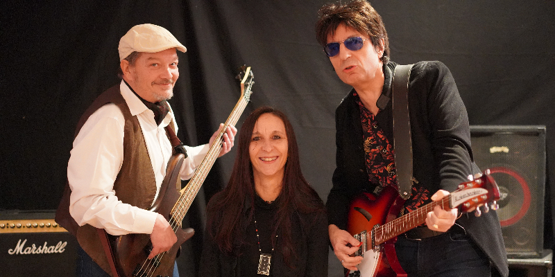 WARLUS trio, Groupe de Musique Rock en représentation à Hauts de Seine - photo de couverture n° 2