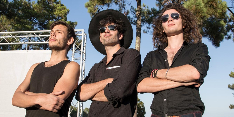 Glory JIzzy , Groupe de Musique Rock en représentation à Paris - photo de couverture n° 3