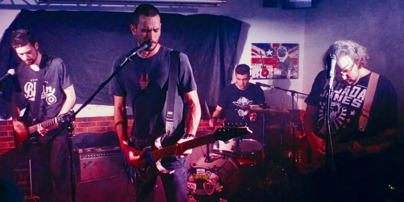 5-Hour Drive, Groupe de Musique Rock en représentation à Loire Atlantique - photo de couverture