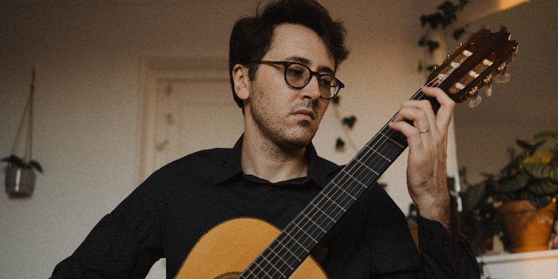 Nycollas Medeiros, Musiciens Guitariste en représentation à Val d'Oise - photo de couverture n° 1