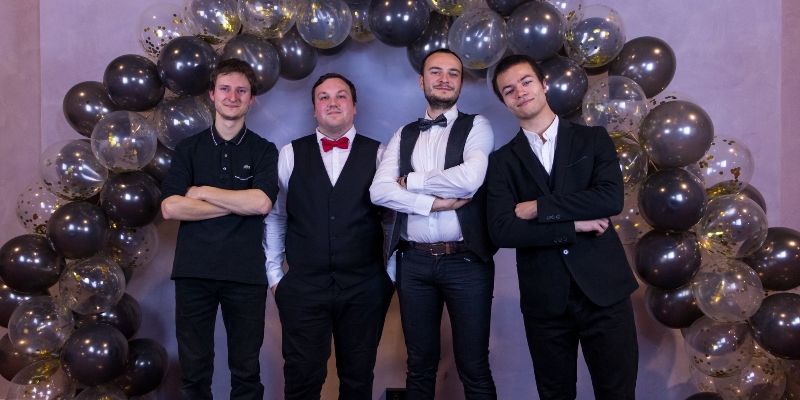 Moumouth, Groupe de Musique Rock en représentation à Loiret - photo de couverture n° 3