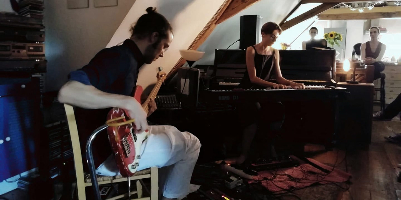Haqibatt, Musiciens Pianiste en représentation à Bas Rhin - photo de couverture n° 3
