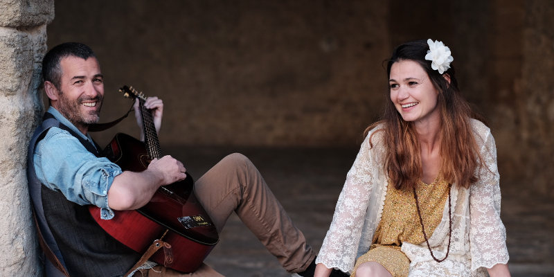 Gzaka, Musiciens Acoustique en représentation à Vaucluse - photo de couverture n° 1