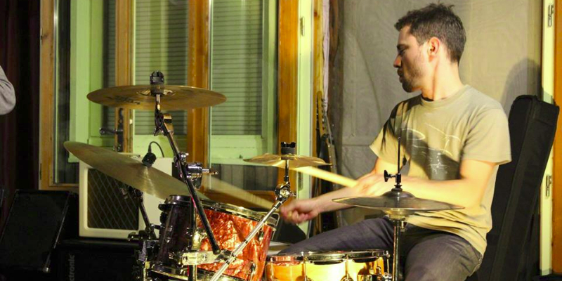 YANN VIOLON, Groupe de Musique Jazz en représentation à Vaucluse - photo de couverture n° 2