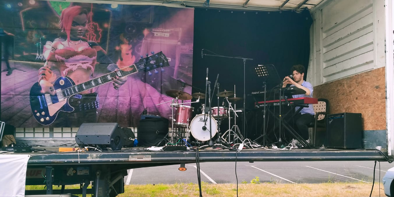 ULTRA NOVA LIVE MUSIC, Groupe de Musique Latino en représentation à Loire Atlantique - photo de couverture n° 2