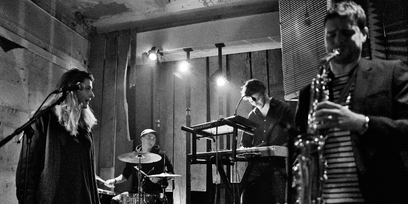 Collectif CLN, Groupe de Musique Rock en représentation - photo de couverture n° 2