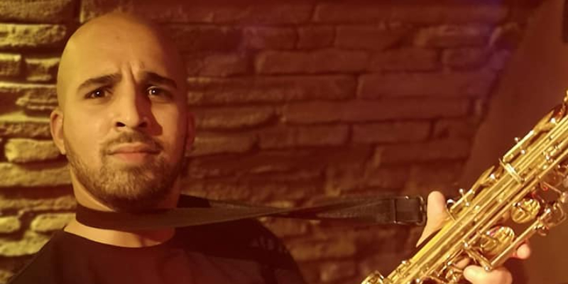 AfroDim, DJ Saxophoniste en représentation à Haute Garonne - photo de couverture n° 1