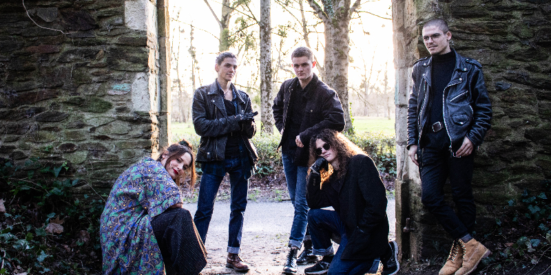 Supermoon, Groupe de Musique Indie en représentation à Loire Atlantique - photo de couverture