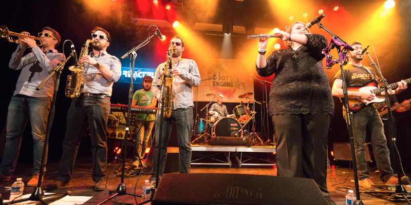 The Roots Engine, Groupe de Musique Reggae en représentation à Rhône - photo de couverture