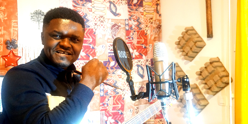 Brazza Naoned, DJ DJ en représentation à Loire Atlantique - photo de couverture n° 2