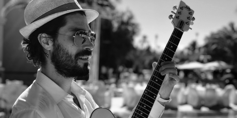David Wallace, Musiciens Guitariste en représentation à Paris - photo de couverture n° 2