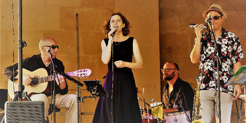 Abraço Nova, Chanteur Ambient en représentation à Gard - photo de couverture n° 2