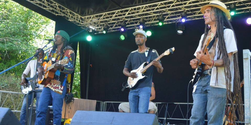  Souleymane Thiello et le Sahel Ménilmontant, Groupe de Musique Musiques du Monde en représentation - photo de couverture n° 2