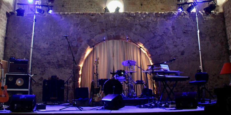 celes, Groupe de Musique Rock en représentation - photo de couverture n° 1