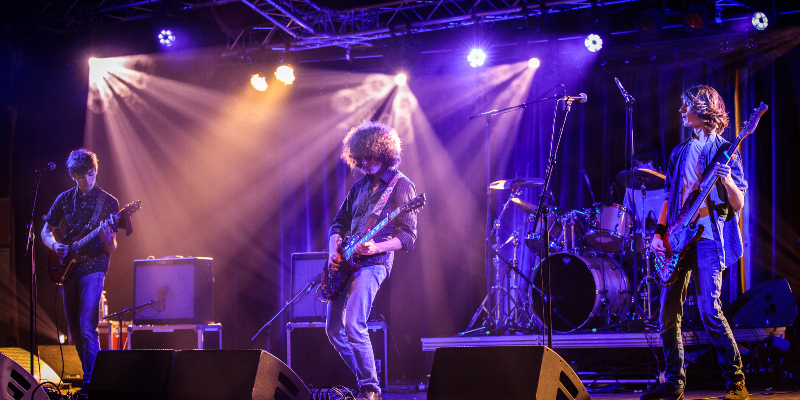 Heavy Snatch, Chanteur Chanteur en représentation à Seine et Marne - photo de couverture n° 2