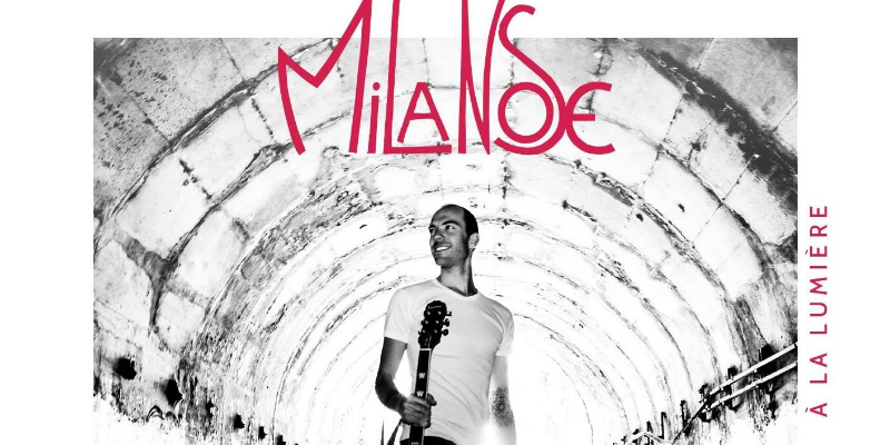 Milanose, Chanteur Chanteur en représentation - photo de couverture n° 1
